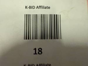 lot 18 image: MM. 3x 550 Piece Puzzles