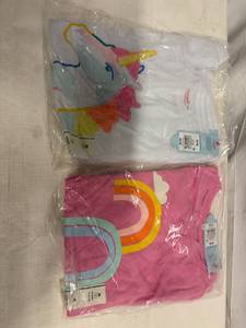 lot 57 image: 2x each Style-Girls Size Medium(8)
