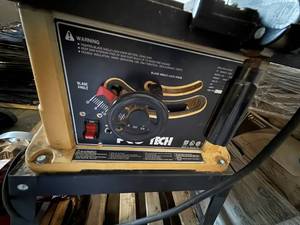 lot 72 image: Pro Tech Table Saw
