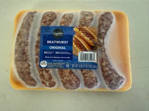 lot 112 image: C. 2x 1lb 3oz Bratwurst Orginal