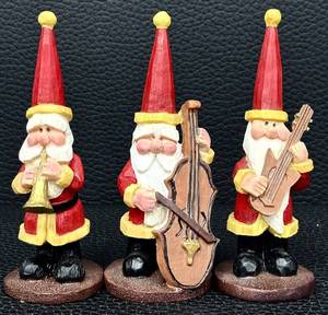 lot 24H image: Set of 3 Santa Figurines Playing Musical Instruments 4.5 Inches Tall