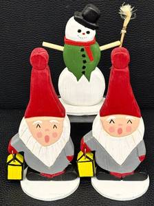 lot 29H image: Set of 3 Hand-Painted Wooden Gnome and Snowman Figures