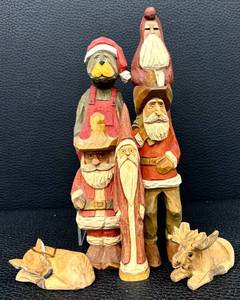 lot 47H image: Set of 7 Hand-Carved Wooden Christmas Figurines