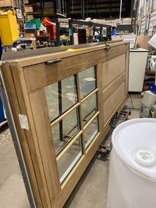 lot 10ET image: Door with frame (594302)