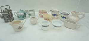 lot 28 image: Collection of Vintage Ceramic, Porcelain, Ironstone Creamers and Sugar Dishes