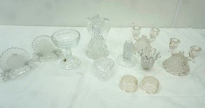lot 31 image: Collection of Crystal Pieces