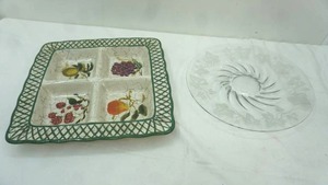 lot 57 image: Large Ceramic Square 4-Section Serving Tray & Vintage Glass Serving Tray
