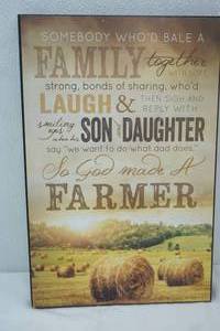 lot 85 image: Wooden Family Themed Wall Decor. 12x 18