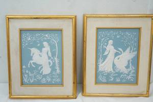 lot 107 image: (2ct) Franklin Mint 1986. Parian Porcelain Relief Artworks