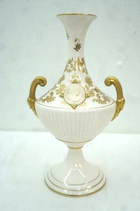 lot 177 image: Empire Style Porcelain Soliflore Vase 11 tall