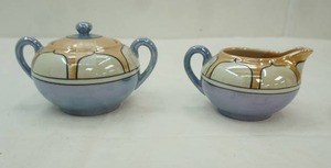 lot 204 image: Sugar And Cream bowls Made in Japan