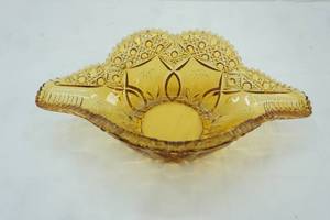 lot 247 image: Vintage Amber Pressed Glass Napoleon Hat Bowl