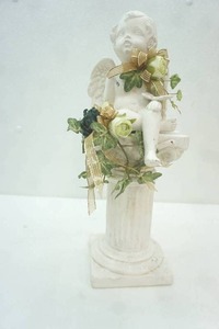 lot 270 image: Plaster Cherub Angel Statue on a Roman Pillar 14 tall