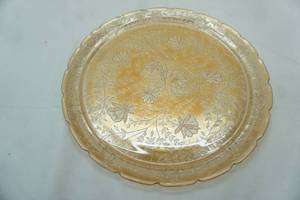lot 305 image: Vintage Jeannette Louisa Floragold Iridescent Serving Platter or Cake Plate