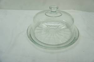 lot 310 image: Vintage Glass Cake Plate and Cover
