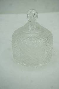lot 313 image: Vintage Avon Fostoria Clear Cut Glass Round Dome Lid