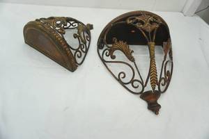 lot 352 image: Decorative Metal Ornate Wall Shelves