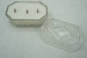 lot 357 image: Vintage Crystal Trinket Box Candle Refresh