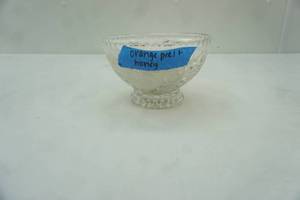 lot 358 image: Vintage Crystal Compote Dish Candle Orange Peel and Honey