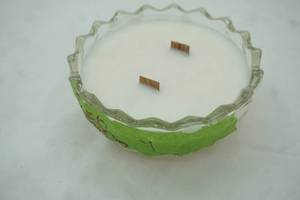 lot 372 image: Crystal Glass Candy Bowl Candle Fresh Cotton