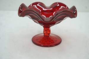 lot 395 image: Vintage Fenton Ruby Red Glass Ruffled Thumbprint Pattern Candy Dish Compote