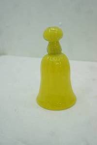 lot 407 image: Art Glass Bell