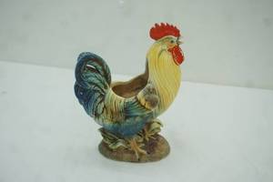 lot 415 image: Vintage Napcoware Rooster Planter. Ceramic.