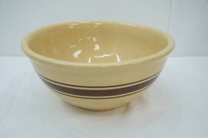 lot 438 image: Antique Weller Pottery Yellowware Mixing Bowl wBrown Stripes. 5.5 tall w12 diameter