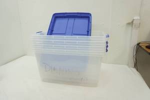 lot 481 image: Hefty Clear Storage Totes with Blue Lids and Latching Handles (4ct)