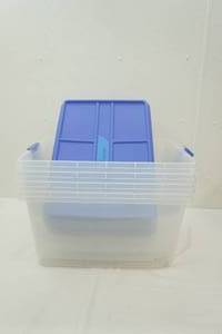 lot 483 image: Hefty Clear Storage Totes with Blue Lids and Latching Handles (4ct)
