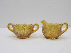 lot 508 image: Vintage L.E. Smith Marigold Carnival Glass Creamer and Open Sugar Bowl Set. Hobstar and Pinwheel Pattern