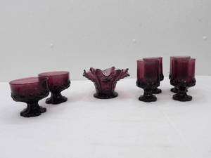 lot 512 image: Amethyst Handkerchief Bowl, Tiffin Fransciscan Madeira Amethyst Purple Plum Footed Sherbet Glasses, and Glasses