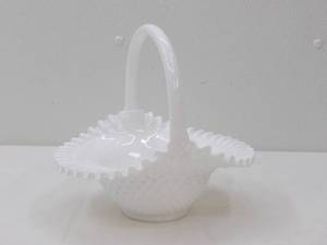 lot 522 image: Fenton Hobnail Milk Glass Bride Basket with a Ruffled Edge