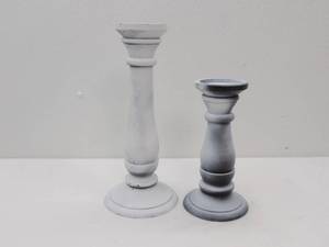 lot 530 image: Pair of Black & White Wood Pillar Candle Holders