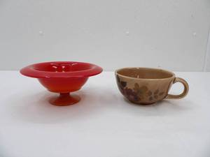 lot 612 image: Vintage Red Orange Ombre Compote Bowl, Vintage McCoy Pottery Soup Bowl