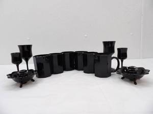 lot 632 image: Vintage Fenton Black Amethyst Glass Lotus Flower Candle Holders Arcoroc Octime Black Coffee Mugs Black Stemmed Glasses
