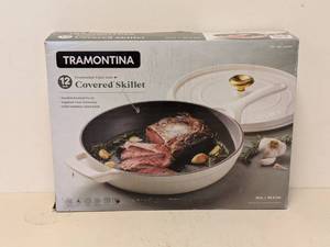 lot 22 image: TRAMONTINA ENAMELED CAST IRON 12 COVERED SKILLET