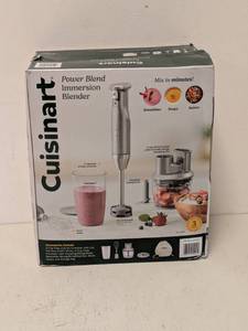 lot 32 image: CUISINART POWER BLEND IMMERSION BLENDER