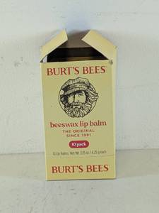 lot 76 image: NEW BURTS BEES BEESWAX LIP BALM 9PK.