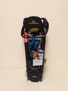 lot 160 image: NEW ALPTREK PEAK 825 SNOWSHOE KIT W POLES (BLUE)