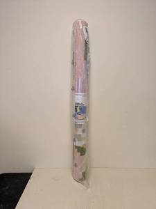 lot 122 image: NEW ROOM ESSENTIALS AREA RUG (4x5x6) PINK FLORAL