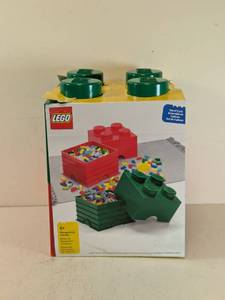 lot 183 image: LEGO STORAGE BRICK 4 KNOBS