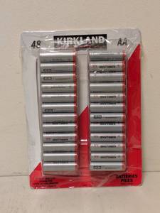 lot 204 image: NEW KIRKLAND SIGNATURE AA 48 CT. BATTERIES