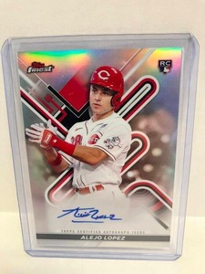 lot 59 image: 2022 Topps Finest Alejo Lopez Auto RC