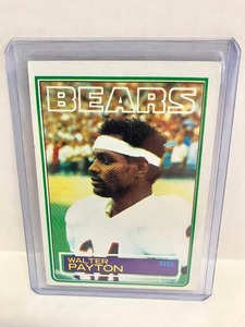 lot 69 image: 1983 Topps Walter Payton