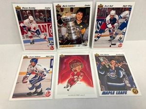 lot 79 image: 1992 UD Wayne Gretzky and Stars