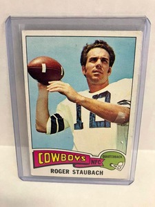 lot 88 image: 1975 Topps Roger Staubach