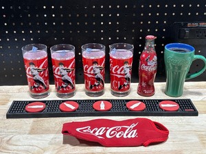 lot 41 image: Vintage Coca Cola Items