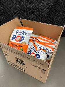 lot 83 image: Popcorn - SkinnyPop Cheddar Jalapeo, 12 Bags (1 oz Each)