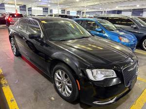 2015 Chrysler 300 Limited AWD